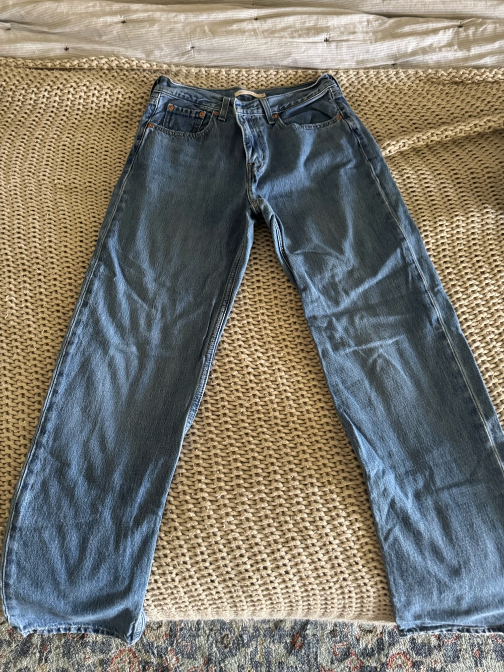 Straight-Leg Women's Jeans in Medium Blue Wash